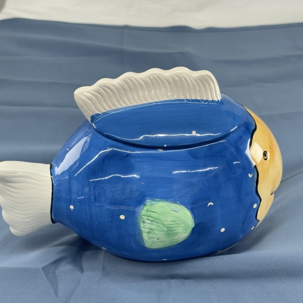 Certified International Coco Dowley Fish Canister Ceramic Blue Whine with Lid - Picture 4 of 9